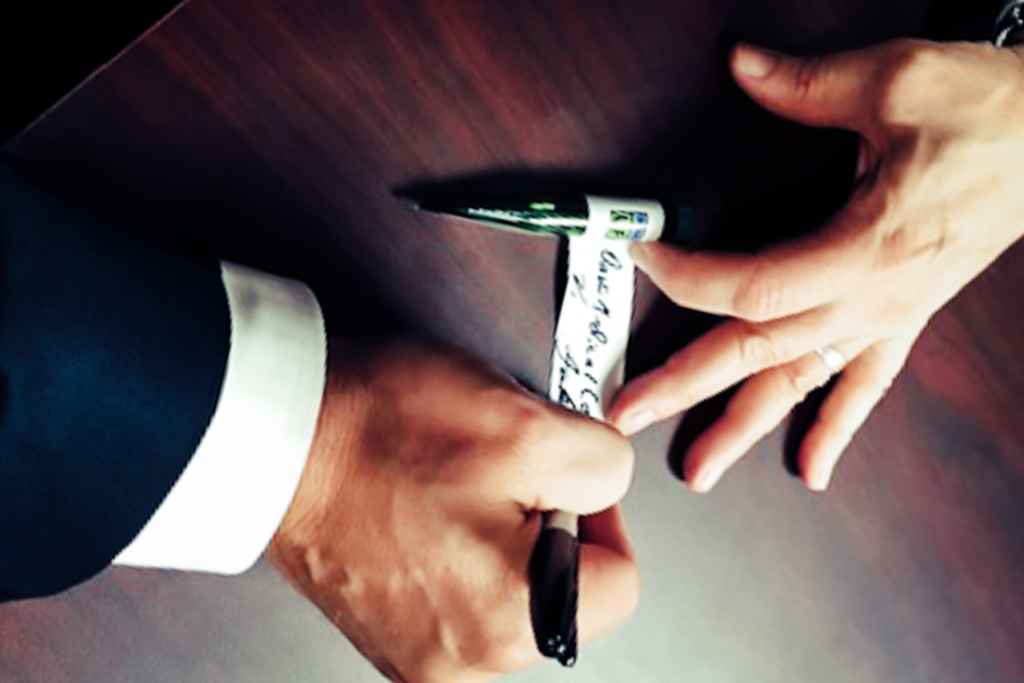 Vance signing core vial