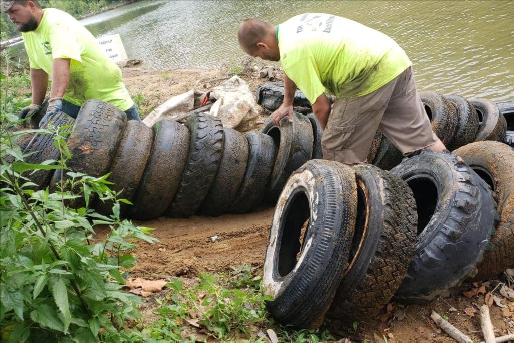 Annual Great Kanawha River Cleanup collects 3.5 tons of litter and over 360 tires from Kanawha River