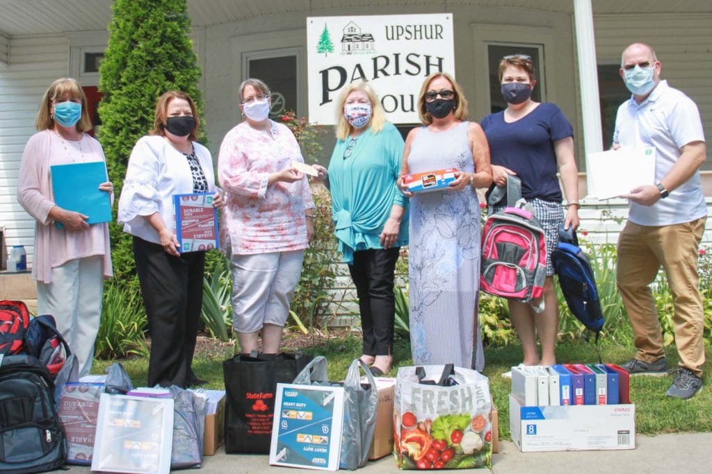 Left to right: Lisa Wharton, Kathy McMurray, Kristi Wilkerson, Julie Keehner, Sandra LaRosa, Kelley Tierney and Dave Long.