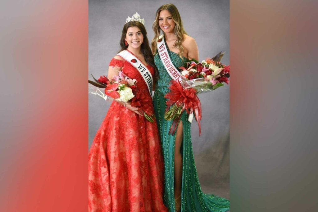 Queen-elect Caylie Simmons, Teen Queen Madison Stellato to reign over 79th Strawberry Festival