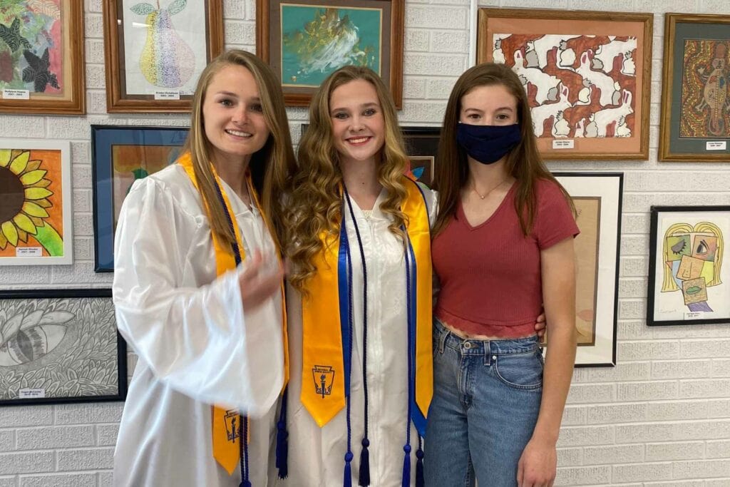 Kennedy Samargo, Laikelyn Leggett and Maggie Queen