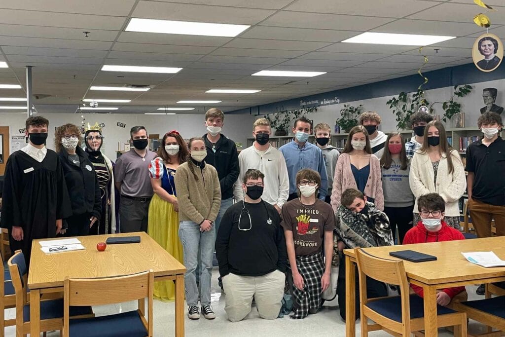 The business law class includes Bryce Bowen, Rebel Bowman, Jared Brandish, Ashley Catlin, Clinton Crites, Heron, Branson Lee, Joshua Nesbitt, Katie Pearson, Hank Phillips, Aden Pitts, Maggie Queen, Shawn Rowan, Caleb Sikarskie, Brayden Snyder and Alayna Whitehair.