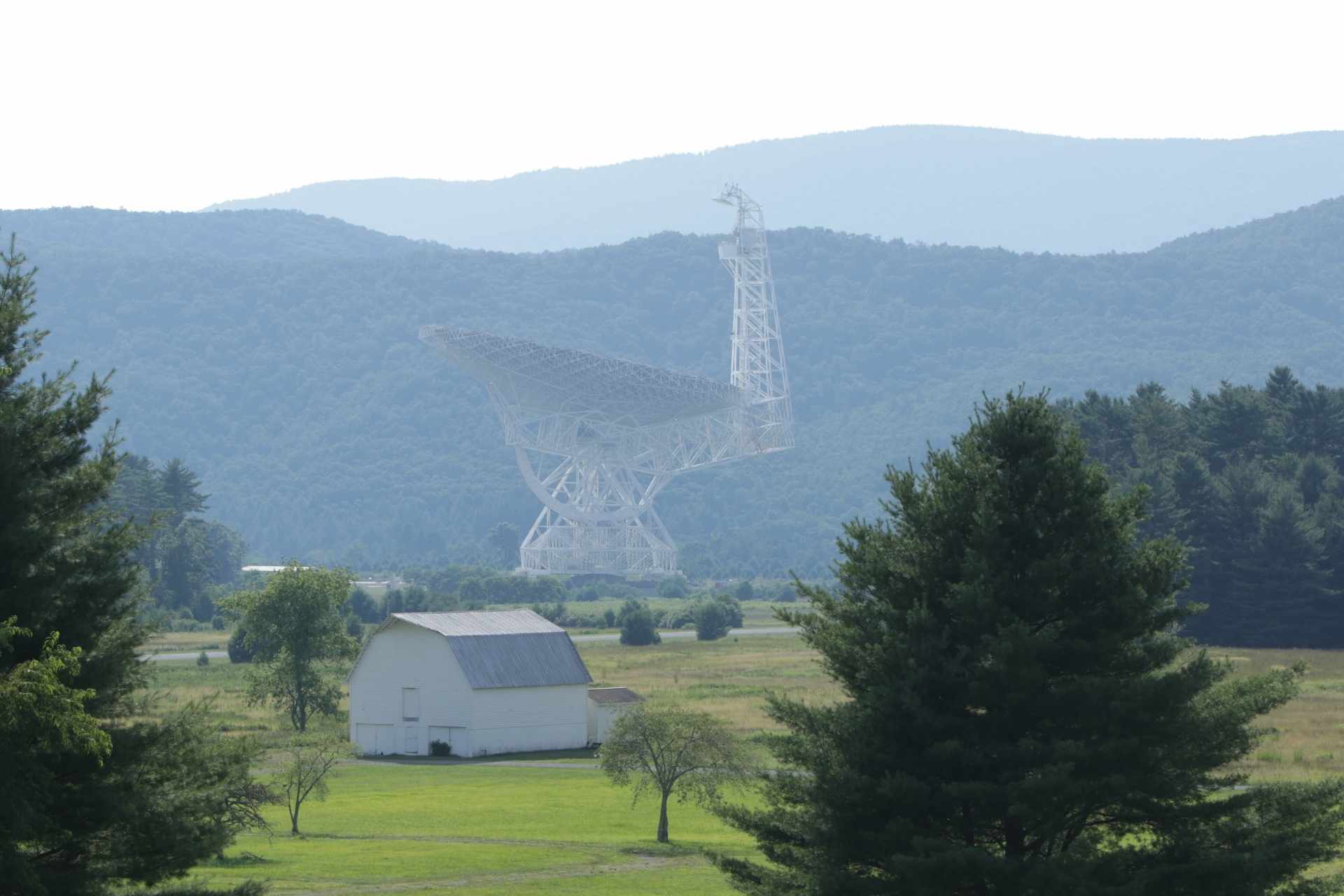 The Green Bank Telescope in Pocahontas County will serve as one of 11 telescopes around the world for a National Science Foundation-funded project to detect low-frequency gravitational waves. (WVU Photo/Scott Lituchy)