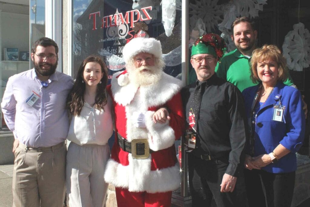 Downtown salon hopes to brighten Christmastime for at least 30 teens