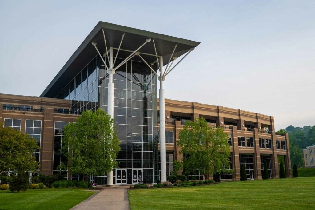 Fairmont State Falcon Center