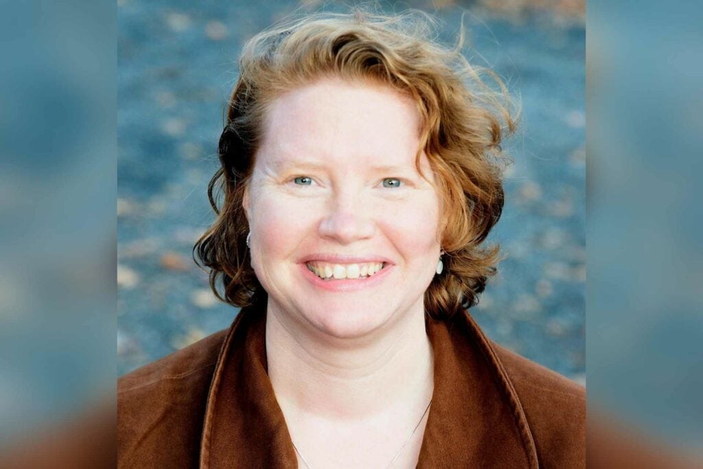Dr. Barbara MacLennan