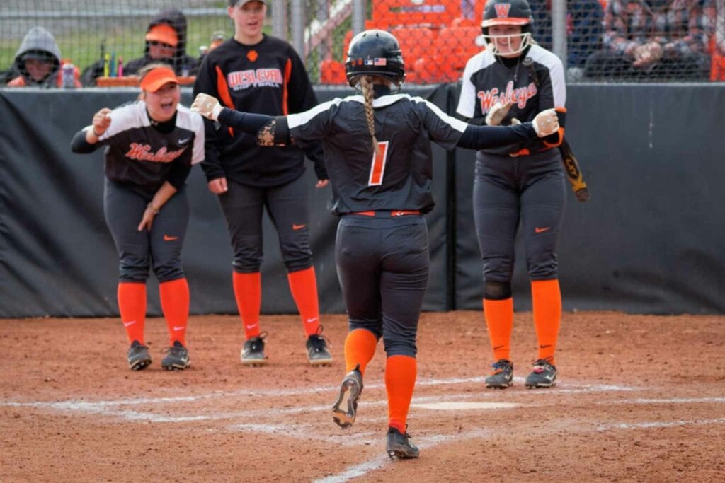 Softball Lady ‘Cats drop doubleheader to Frostburg State