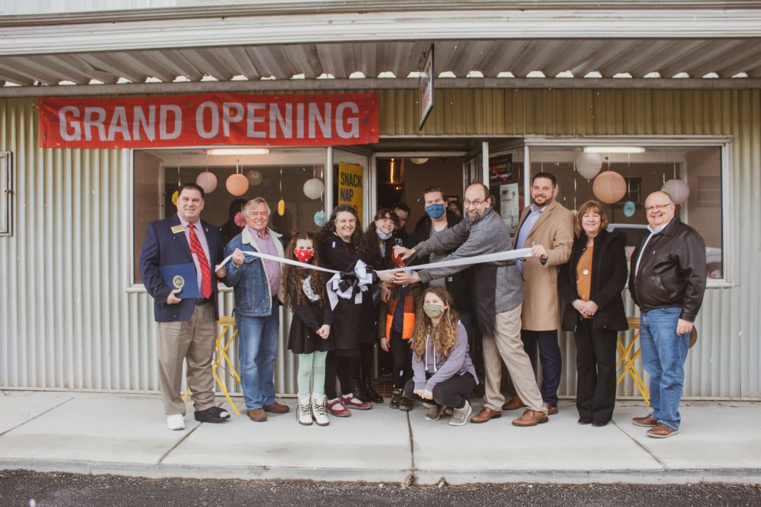 ARGO BOOKS celebrates grand opening, ribbon cutting Friday