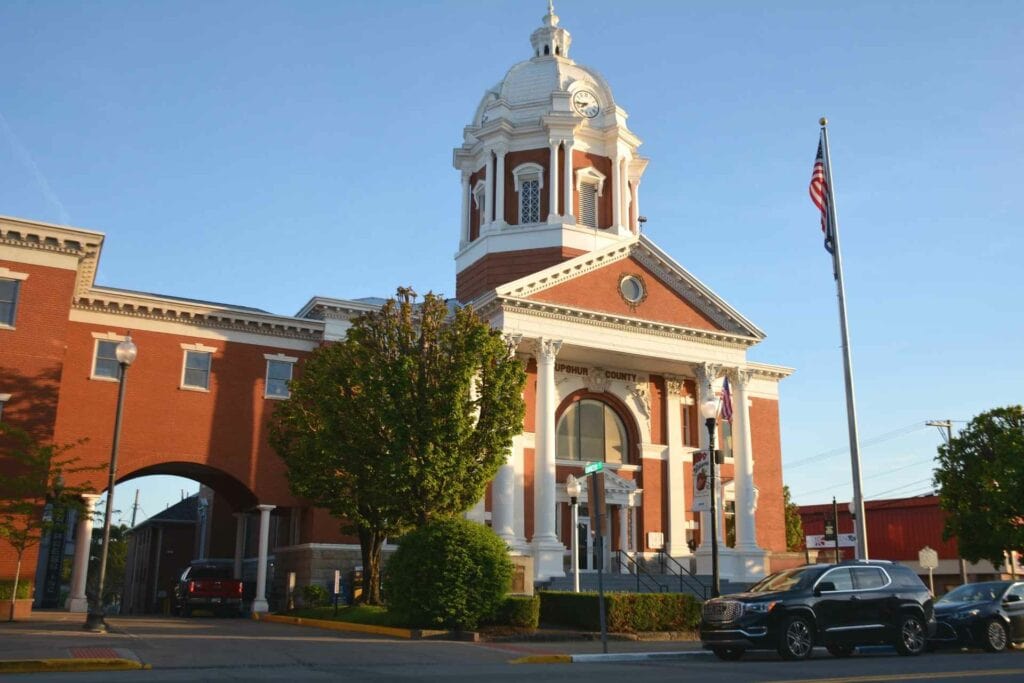 Upshur County voters choose Davis, Suder in county-level races