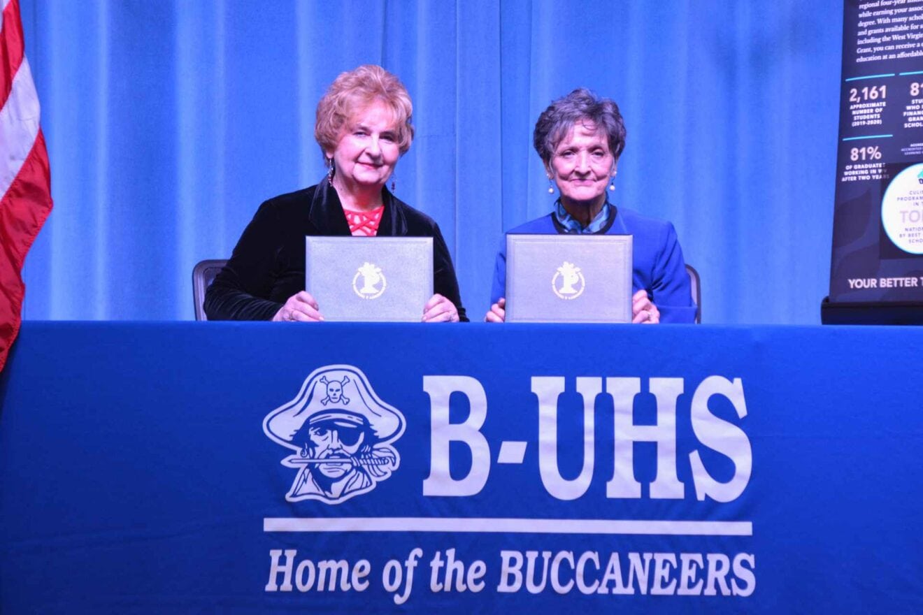One Walk Two Degrees Program Unveiled Future B UHS Seniors Will Be one-walk-two-degrees-program-unveiled-future-b-uhs-seniors-will-be
