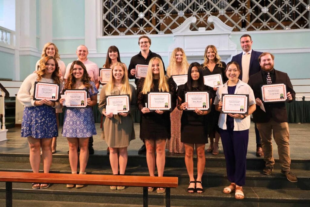 West Virginia Wesleyan College recognizes students for academic, leadership awards