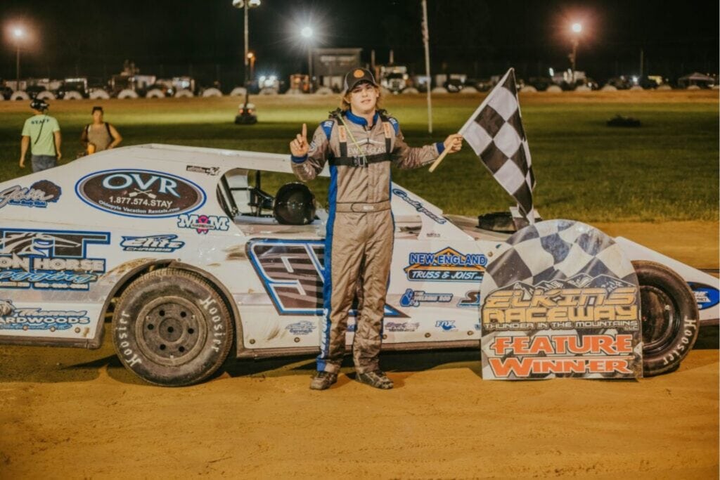Mitch Thomas dominates Elkins Raceway Victory Lane, wins two feature races in one night