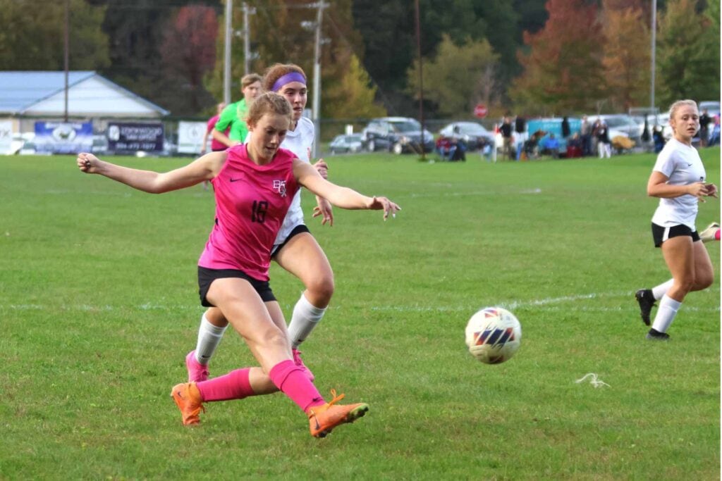 Soccer Lady Bucs tie Elkins 2-2 in regular-season finale