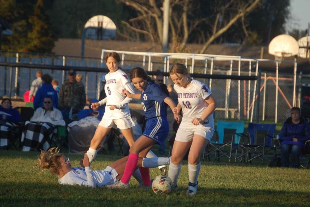 B-UMS soccer squads earn tie and get win with Robert L. Bland