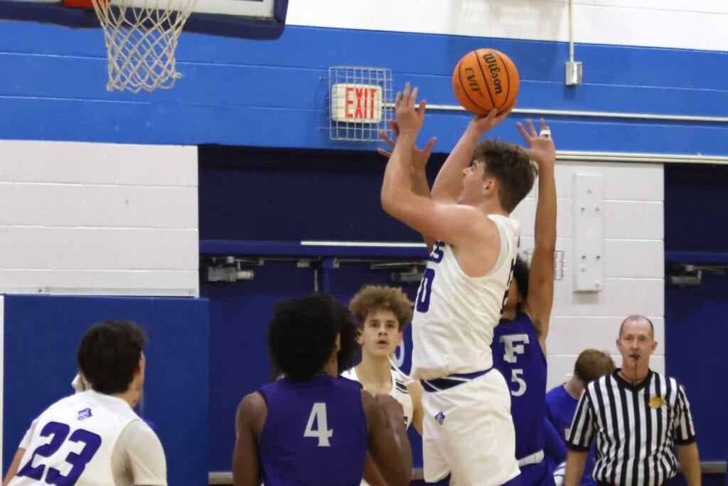 Basketball Bucs battle No. 1 Fairmont Senior for a half, but fade late in 70-48 setback