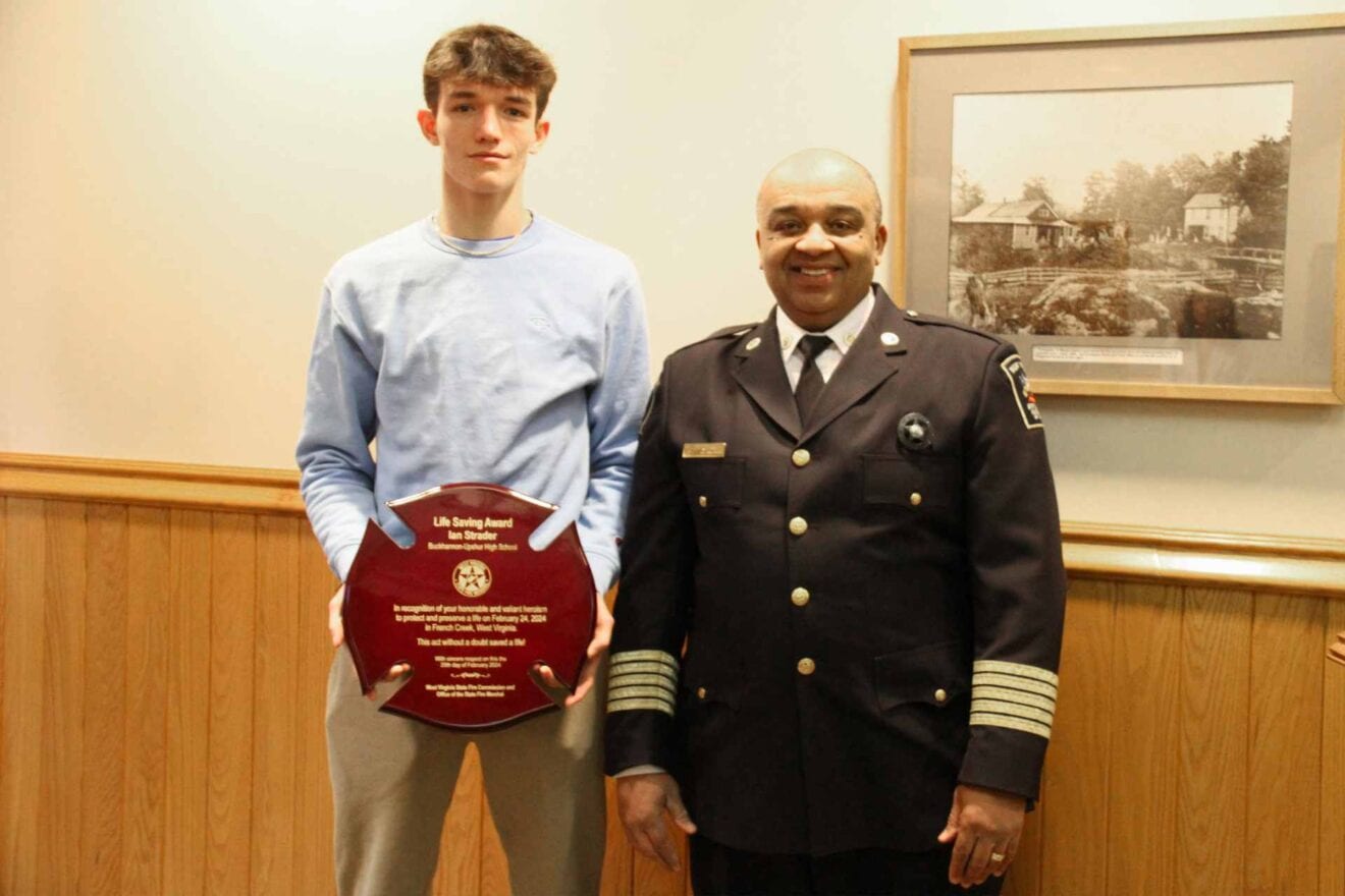 State Fire Marshal commends high school senior for his bravery in