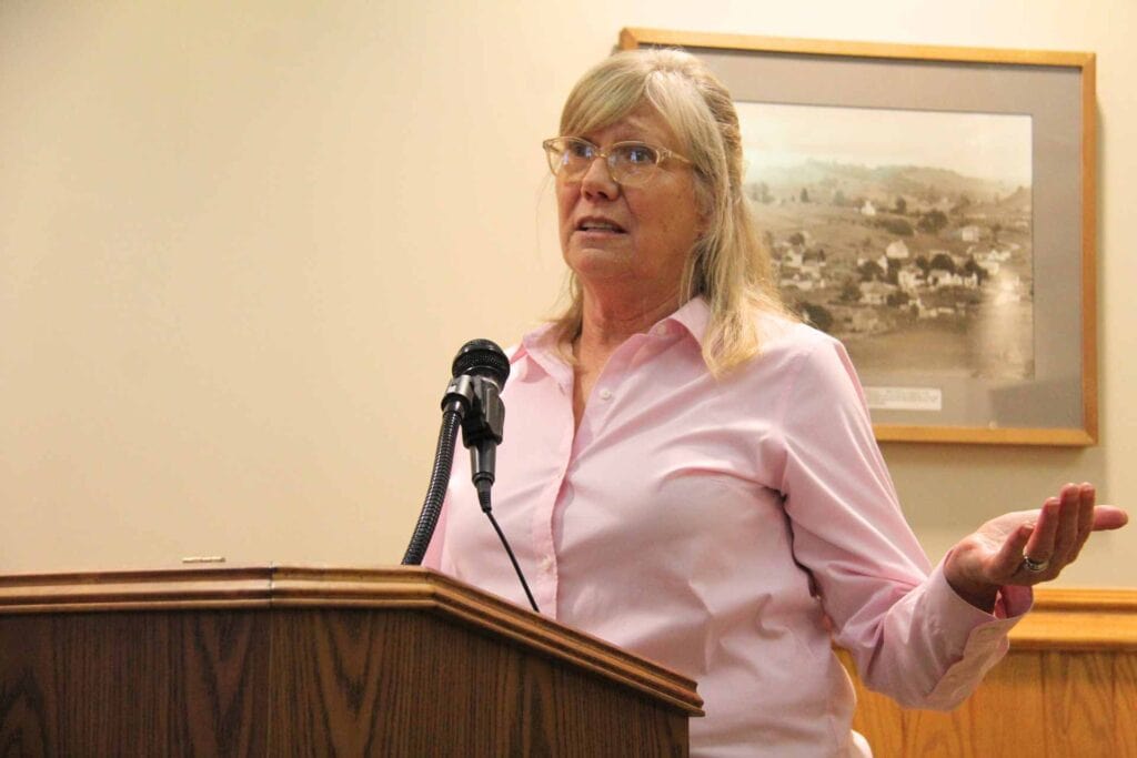 County commission gives the green light to proposed ‘rental pet’ and fostering programs — with a few stipulations