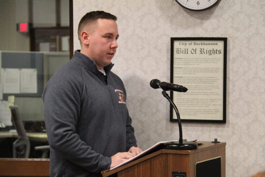 West Virginia Strawberry Festival moves evening parade start times to 6 p.m.