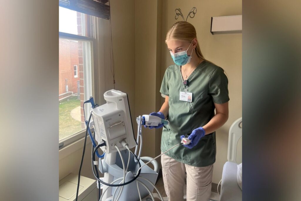 Vandalia Health launches fall semester of Davis Academy mentorship program for area high school students