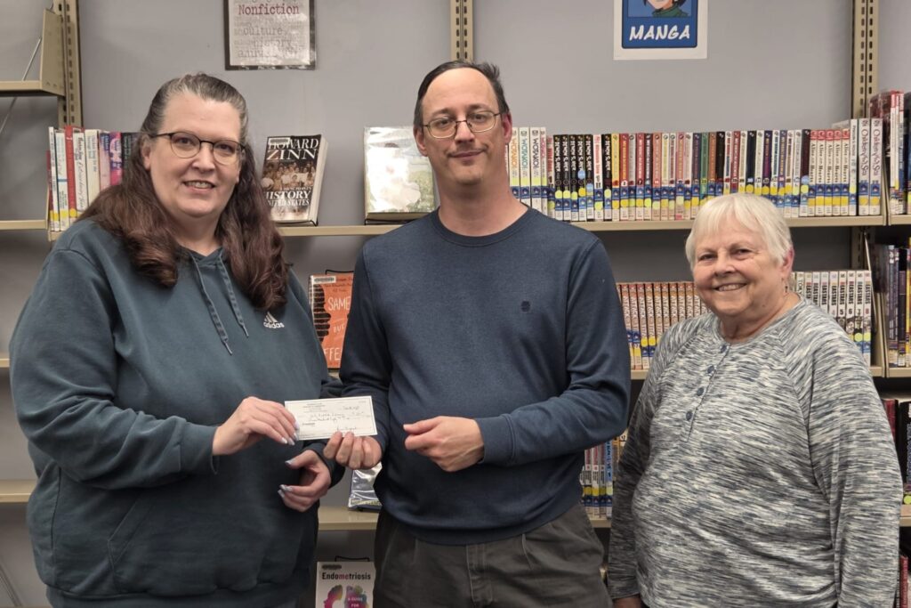Upshur County Democratic Women donate $350 to public library from craft swap fundraiser