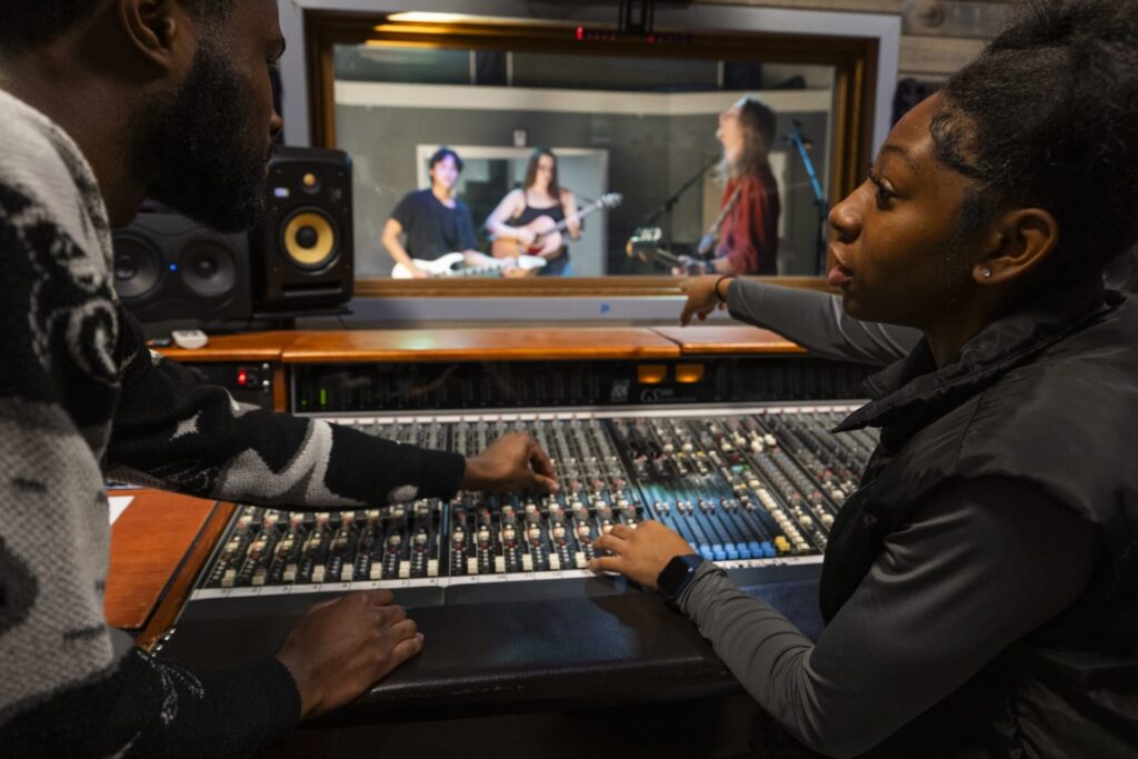 Finding the right key: Mon Hills Records students raise their voices