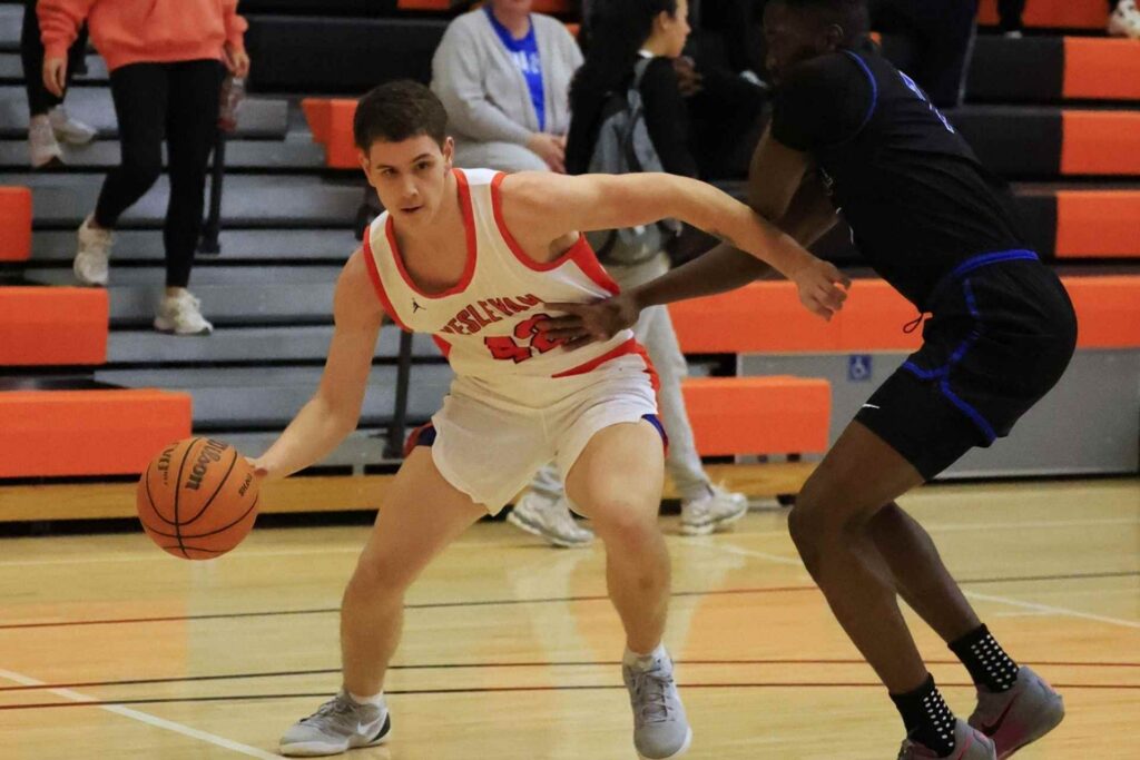 Basketball ‘Cats fall to Pioneers, 112-66