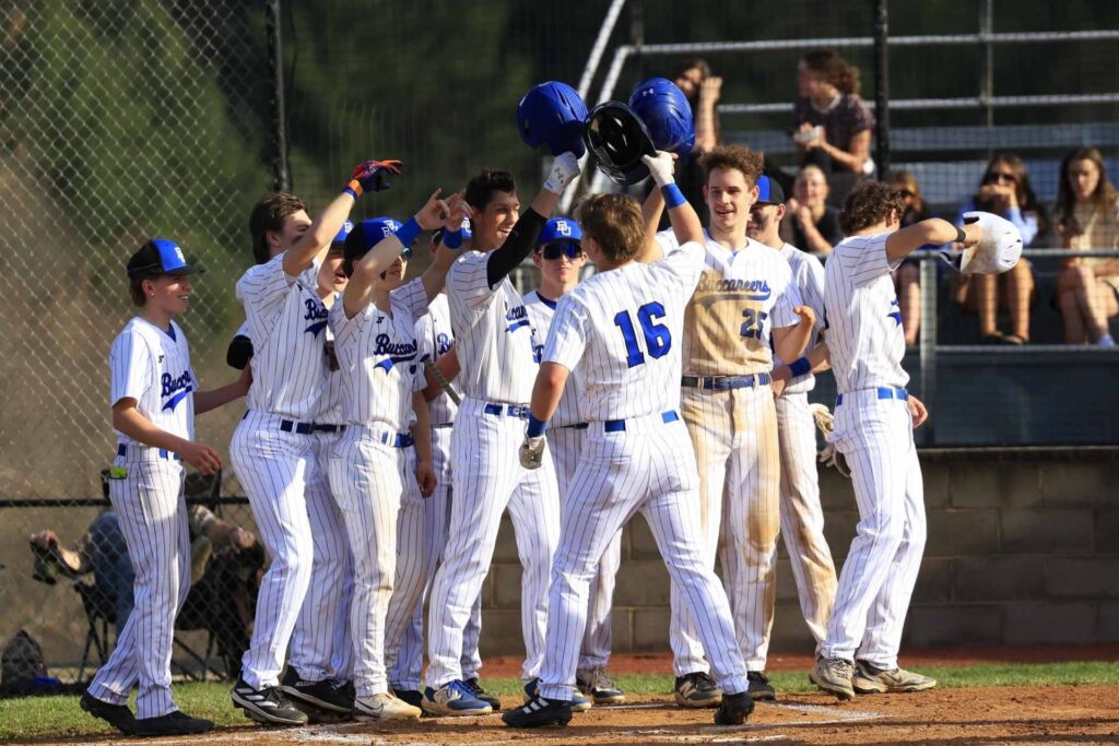 Baseball Bucs split action with Lincoln, Lewis County