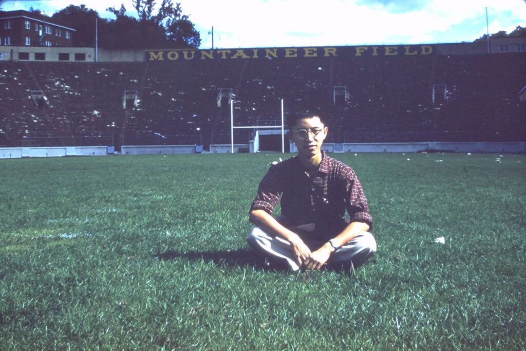 Son honors dad’s WVU legacy with gift to benefit scholarships, chemistry education and more