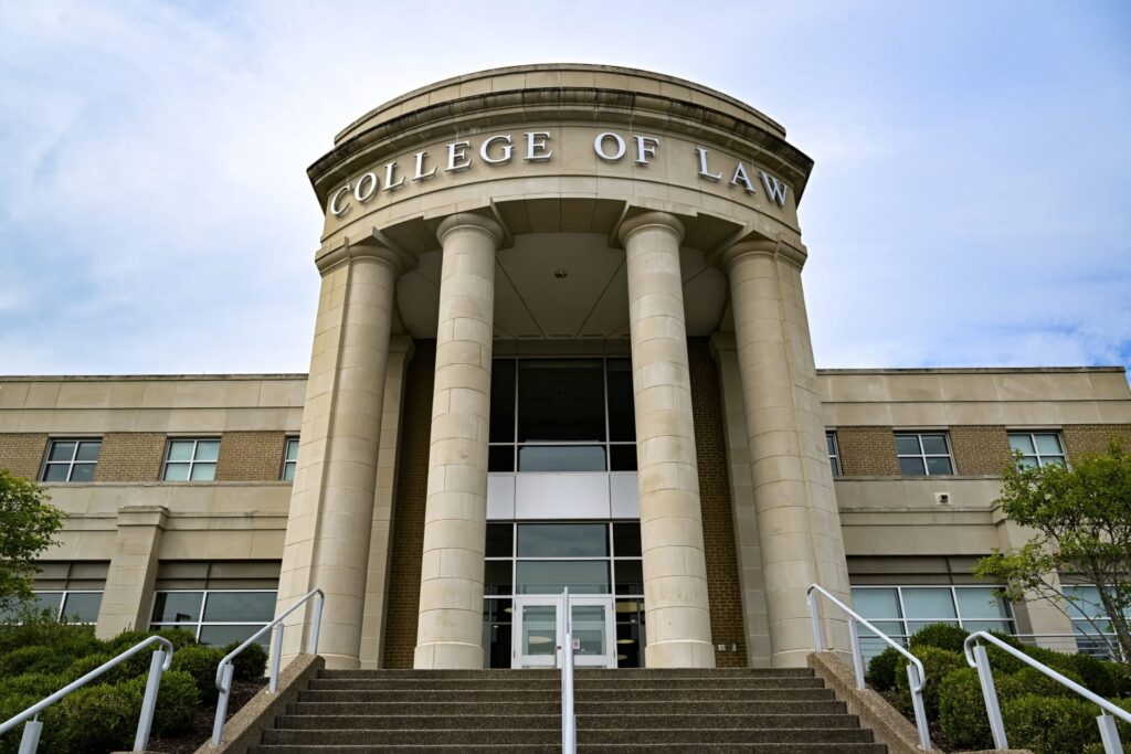 WVU legal expert finds judges cautiously adopting AI while guarding human authority