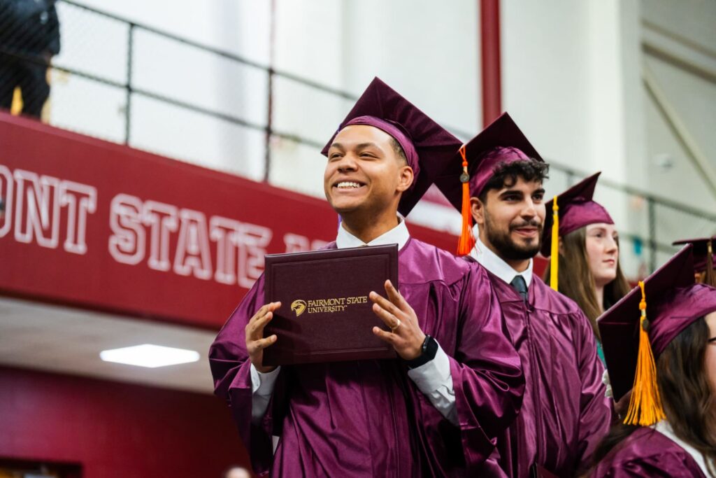 Fairmont State to celebrate spring commencement May 9