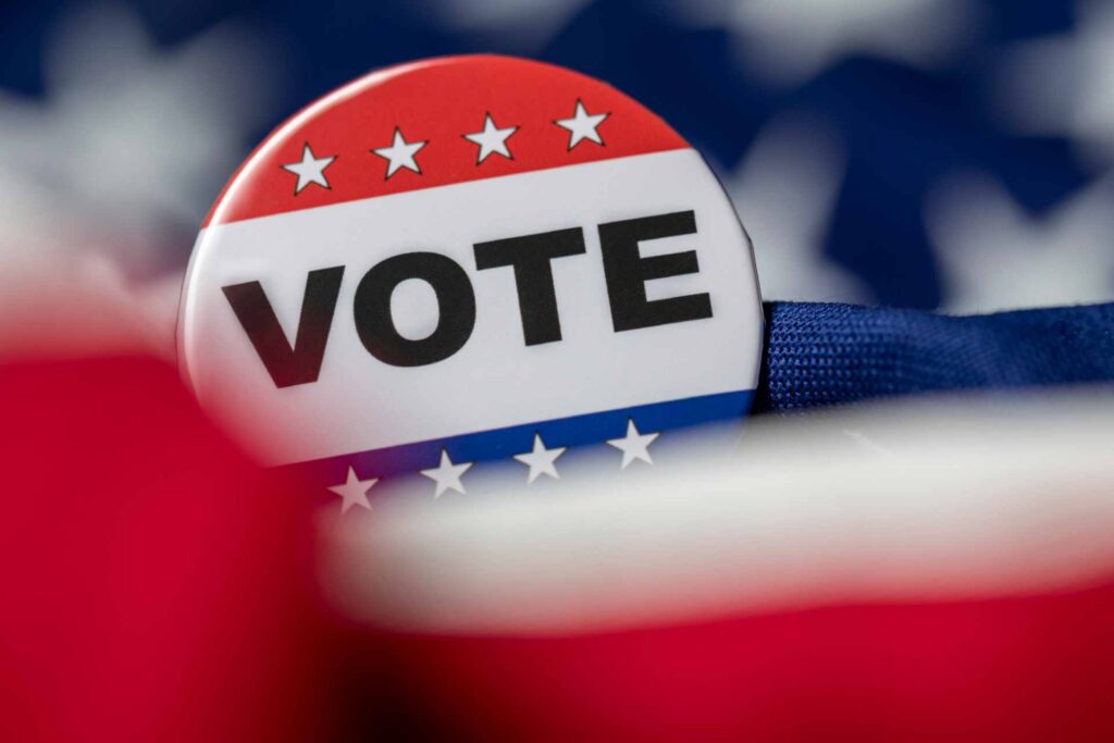 Nearly 5,000 early voters cast ballots on first day
