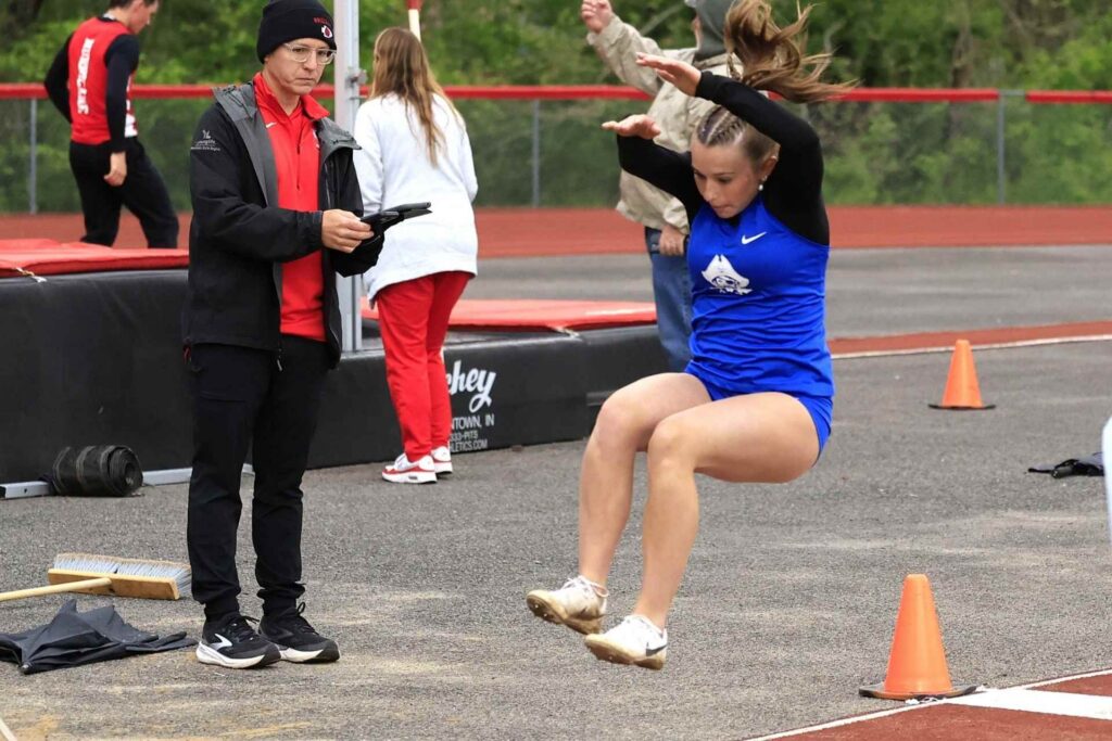 Track and Field Lady Bucs run eighth at Bridgeport