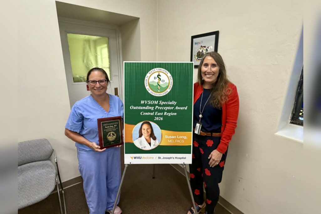 Dr. Susan Long receives WVSOM Outstanding Preceptor Award