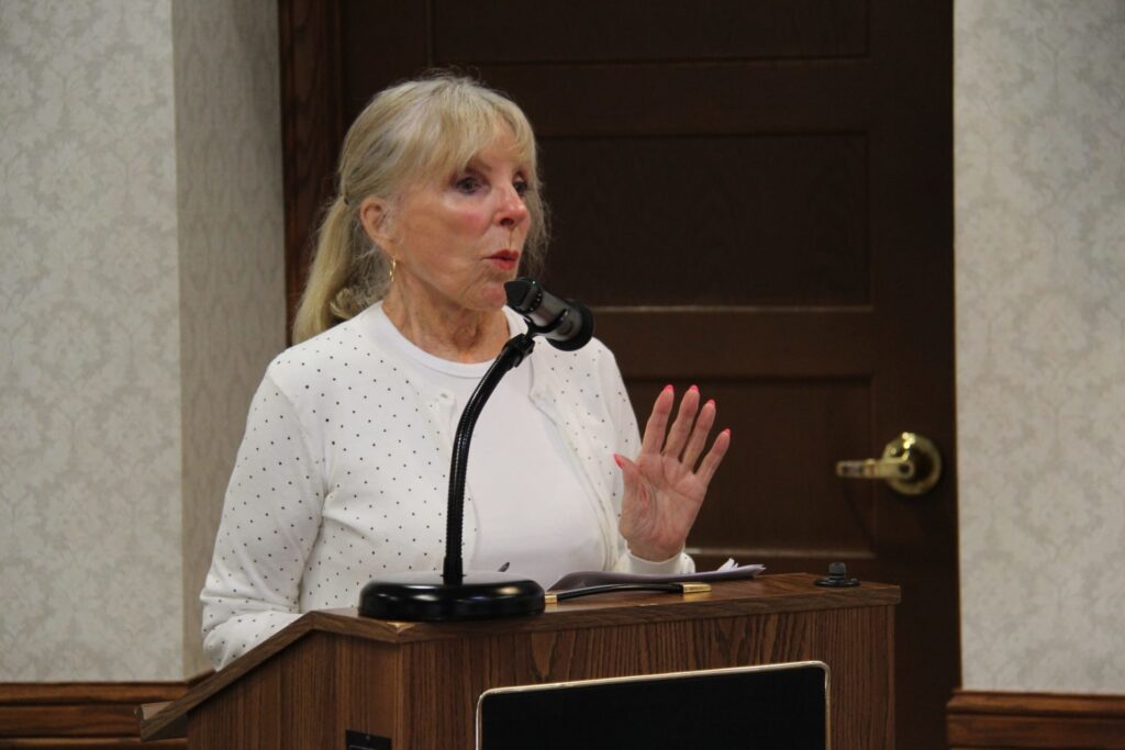 Fred Brooks Garden Club to place Gold Star marker on Florida Street