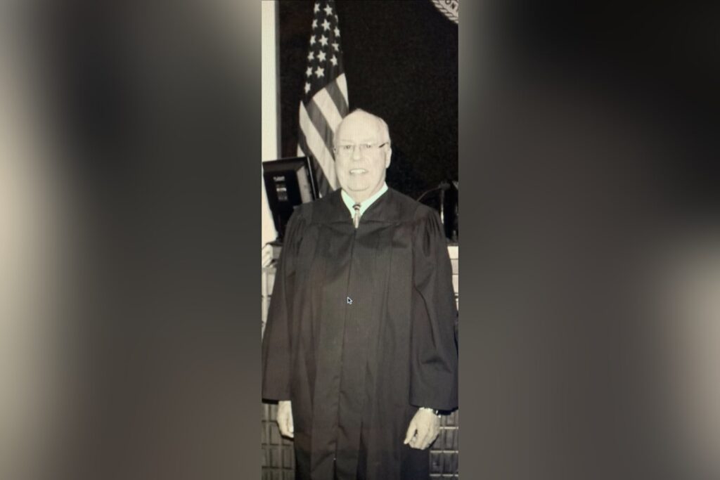 Retired Circuit Judge Thomas Keadle, longtime Lewis and Upshur jurist, dies