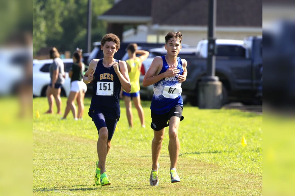 Whitley’s breakthrough leads B-U in St. Marys cross-country season opener
