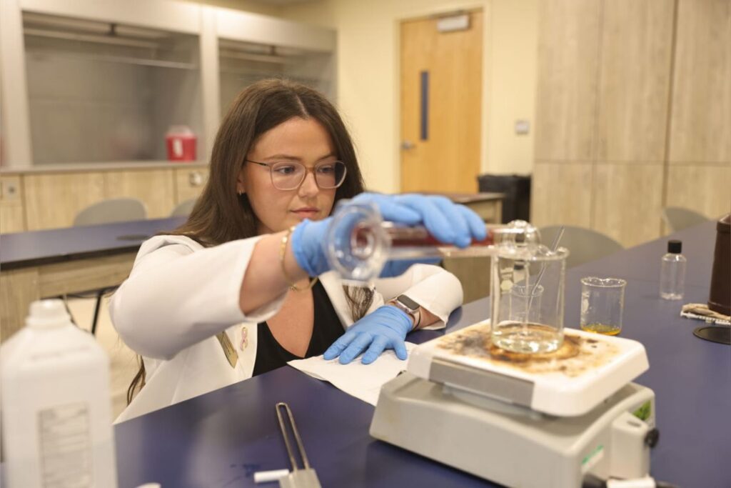 Scholarship supports WVU pharmacy student pursuing PharmD and MHA degrees