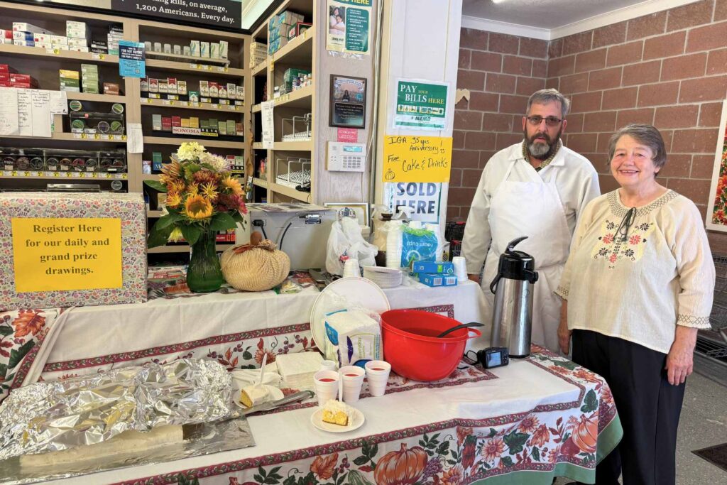 Rock Cave IGA closing after nearly four decades of Hawkins family ownership