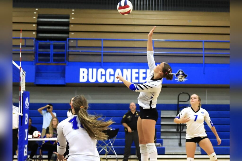 Volleyball Lady Bucs roll past Tygarts Valley, build momentum in midseason surge