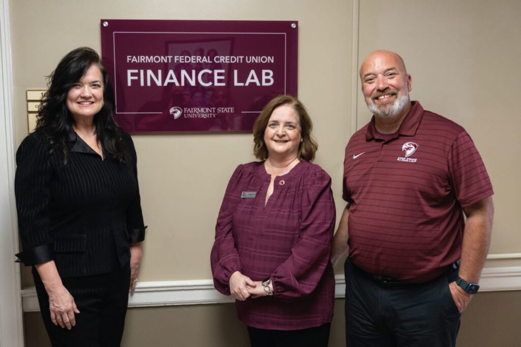 Fairmont Federal Credit Union gift establishes Finance Lab Enhancement Fund at Fairmont State University