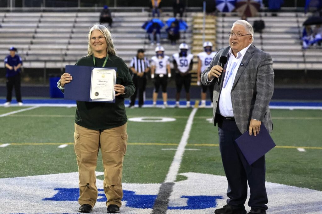 Governor honors Tammie Strong for flood-relief work