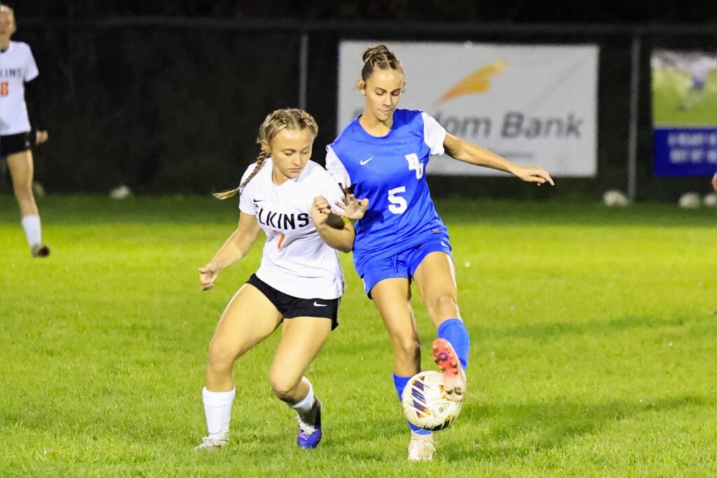 Last-minute penalty stuns Lady Bucs in Senior Night 2-1 defeat to Elkins